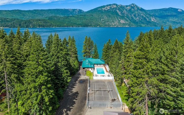 1020 Highland Loop, Ronald, WA 98940 - birds eye view of property featuring a wooded view and a water and mountain view