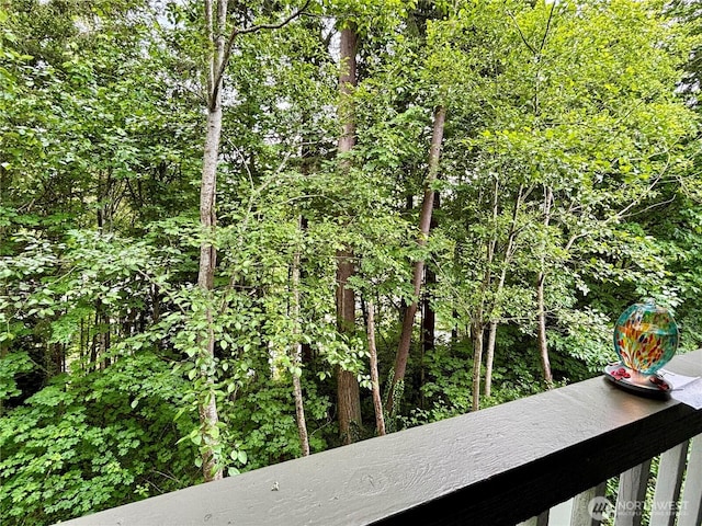 23321 Cedar Way Unit J204, Mountlake Terrace, WA 98043 - exterior view