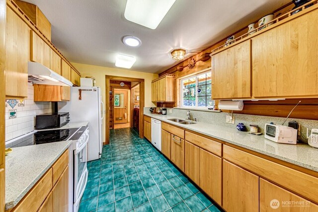 64 Chasewood Dr, Port Angeles, WA 98363 - photo 12