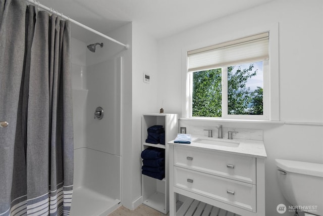 275 State Route 409, Cathlamet, WA 98612 - full bath with vanity, toilet, and a shower stall