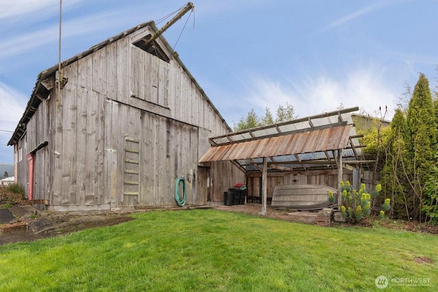 275 State Route 409, Cathlamet, WA 98612 - view of barn with a yard
