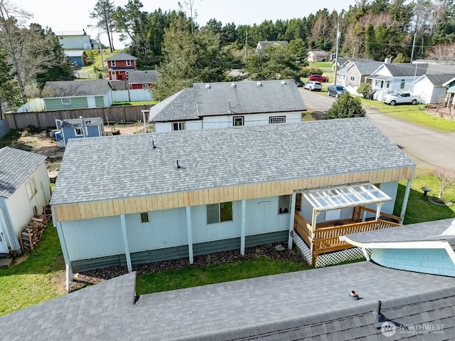 birds eye view of property featuring a residential view