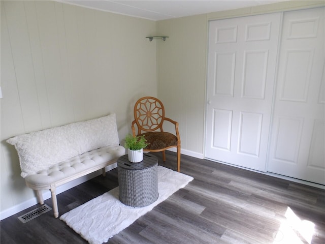 1308 263rd Pl, Ocean Park, WA 98640 - living area featuring wood finished floors and baseboards