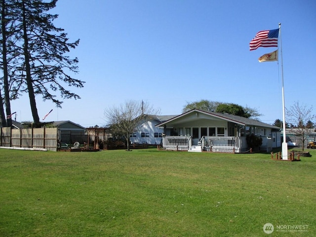 view of yard with fence