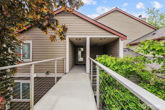 700 Front St S Unit B301, Issaquah, WA 98027 - entrance to property with a chimney