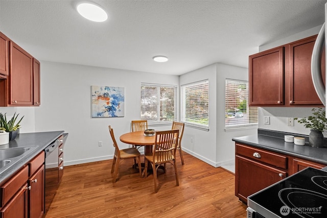 700 Front St S Unit B301, Issaquah, WA 98027 - dining space featuring light wood-type flooring and baseboards
