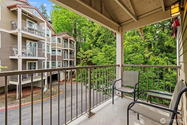 700 Front St S Unit B301, Issaquah, WA 98027 - view of balcony