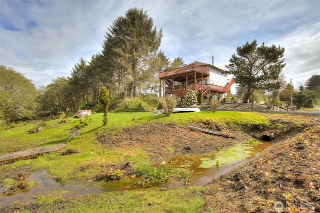 2691 State Route 109, Ocean City, WA 98569 - view of yard with a deck