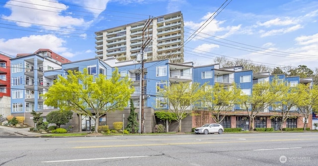 500 Elliott Ave W Unit 309, Seattle, WA 98119 - view of apartment building / complex