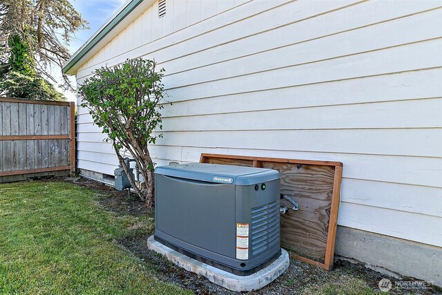 1496 E Mason Ave, Buckley, WA 98321 - exterior view of a power unit