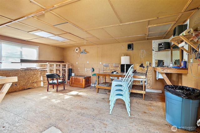 1496 E Mason Ave, Buckley, WA 98321 - miscellaneous room featuring a workshop area