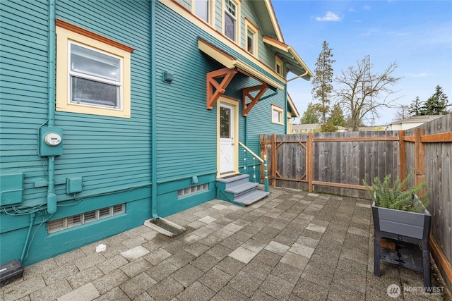 814 E Wright Ave, Tacoma, WA 98404 - doorway to property with a patio