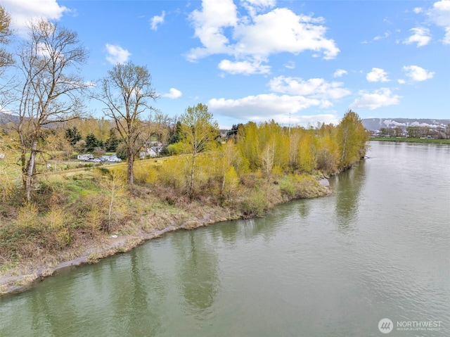 0 S River Rd, Kelso, WA 98626