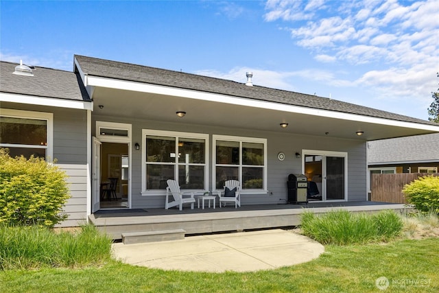 1140 Twin Lakes Rd, Cle Elum, WA 98922 - rear view of property with a deck and fence