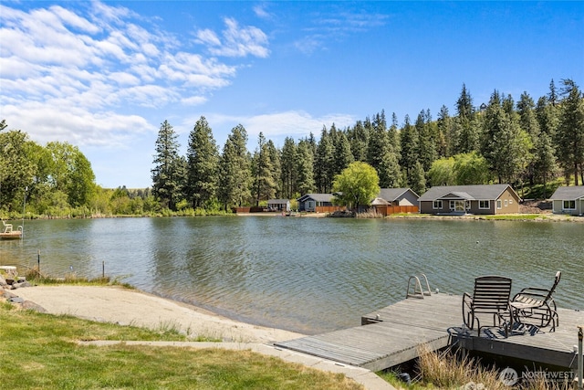 1140 Twin Lakes Rd, Cle Elum, WA 98922 - water view with a dock