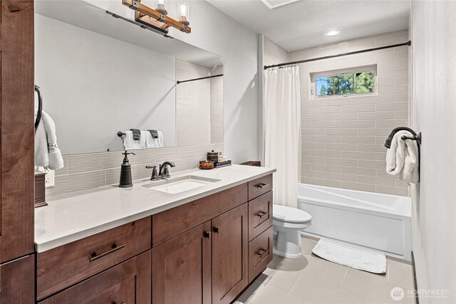 31 Powder Cap Ct, Cle Elum, WA 98922 - full bathroom with toilet, tile patterned floors, shower / bathtub combination with curtain, and vanity