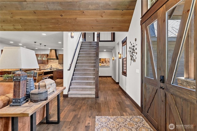 31 Powder Cap Ct, Cle Elum, WA 98922 - foyer entrance with recessed lighting, stairway, dark wood-style flooring, and baseboards