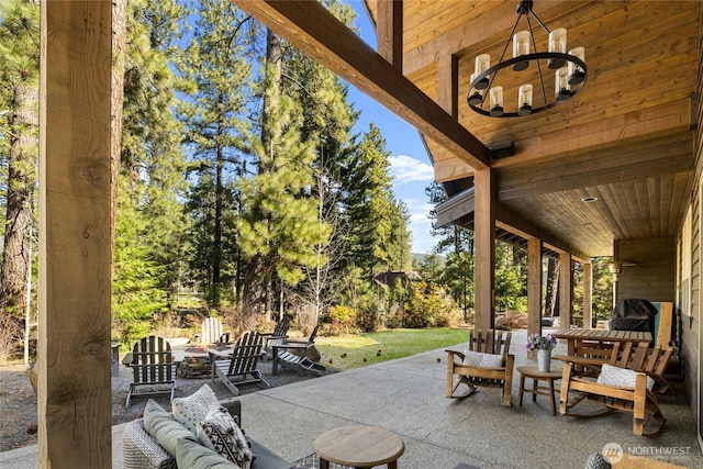 31 Powder Cap Ct, Cle Elum, WA 98922 - view of patio featuring an outdoor living space with a fire pit