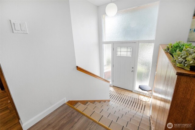 foyer with baseboards