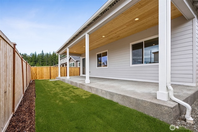 5941 Thornhill Ave SW Unit 291, Port Orchard, WA 98367 - fenced backyard featuring a patio area