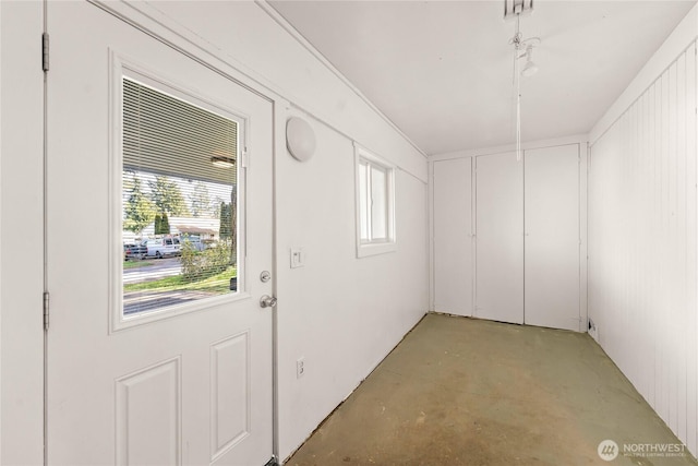 14207 6th Ave S, Burien, WA 98168 - doorway with unfinished concrete floors