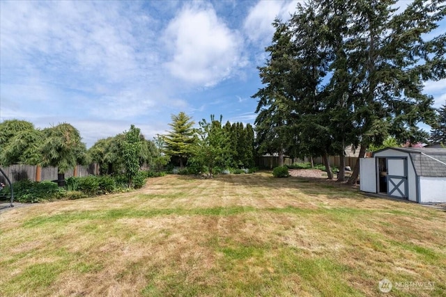 1903 Elhardt Dr, Camano Island, WA 98282 - view of yard with a shed and an outdoor structure