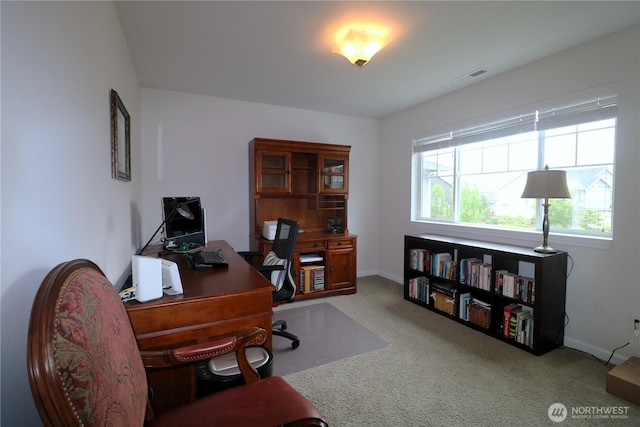4405 31st Ave SE, Everett, WA 98203 - home office with carpet flooring and baseboards