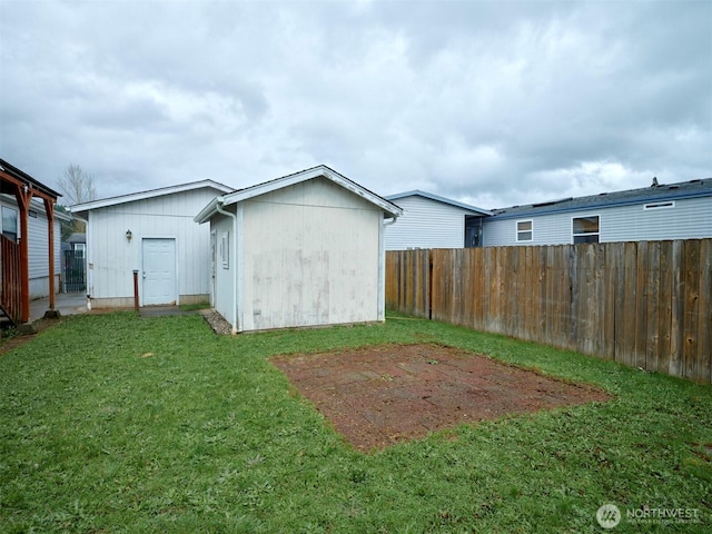 1850 Heartwood Dr, Woodland, WA 98674 - rear view of house featuring fence and a yard