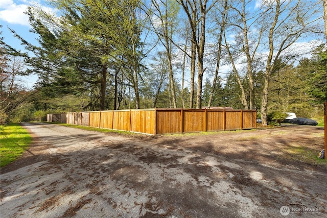 view of yard featuring fence
