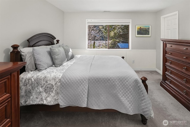 bedroom featuring visible vents and carpet floors