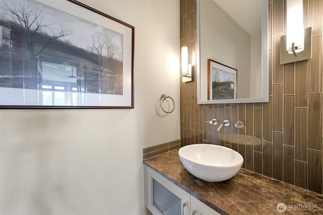 9535 Semiahmoo Pkwy Unit B305, Blaine, WA 98230 - bathroom featuring vanity
