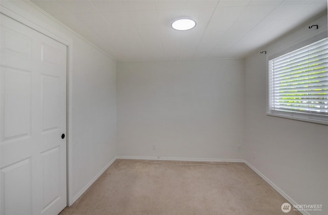 9807 S Lake Stevens Rd, Lake Stevens, WA 98258 - unfurnished room with light carpet and baseboards