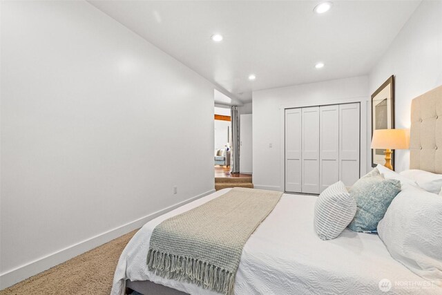 4425 Paradise Ave W, University Place, WA 98466 - bedroom with carpet floors, recessed lighting, baseboards, and a closet