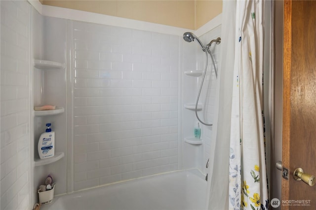 2824 Pacific Ave, Hoquiam, WA 98550 - bathroom featuring shower / bath combo with shower curtain