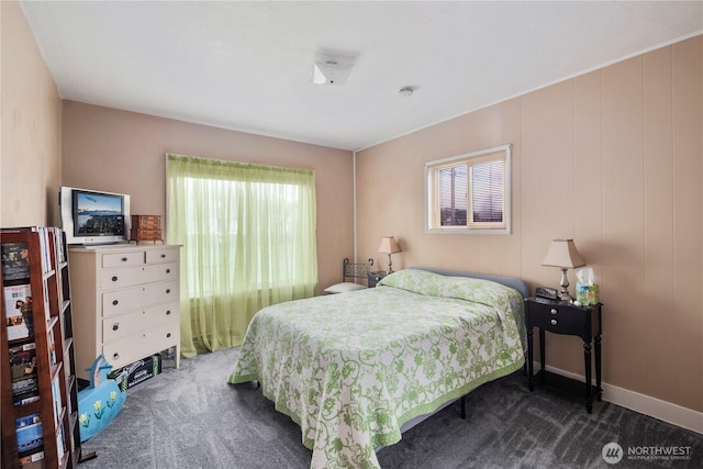 2824 Pacific Ave, Hoquiam, WA 98550 - carpeted bedroom featuring baseboards