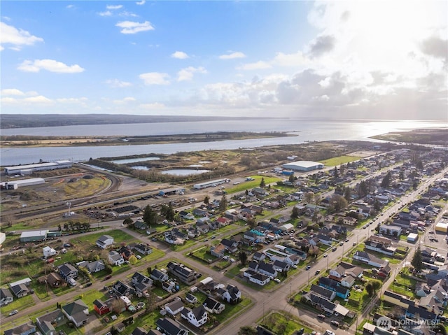 2824 Pacific Ave, Hoquiam, WA 98550 - aerial view with a water view