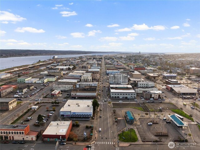 2824 Pacific Ave, Hoquiam, WA 98550 - bird's eye view featuring a water view and a view of city