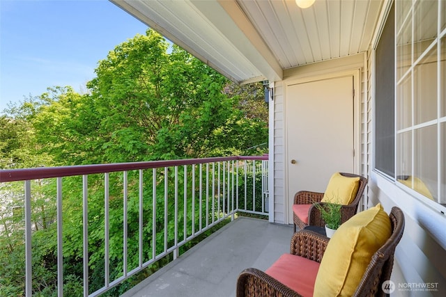 130 NE 95th St Unit A203, Seattle, WA 98115 - view of balcony