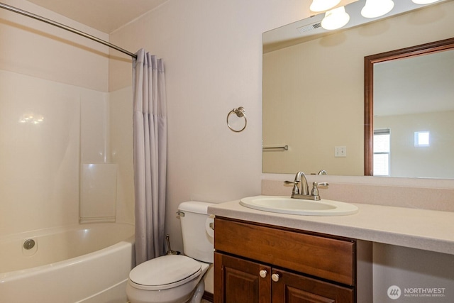 402 Easy St SE, Rainier, WA 98576 - bathroom with visible vents, toilet, vanity, and shower / bathtub combination with curtain