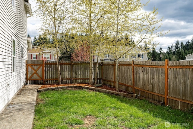 402 Easy St SE, Rainier, WA 98576 - view of yard with a fenced backyard