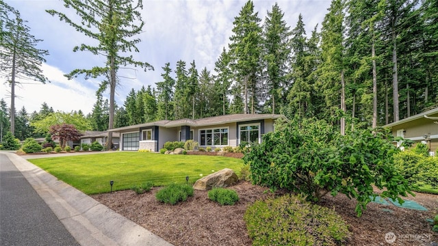 5469 Wood Duck Loop, Blaine, WA 98230 - ranch-style home with a garage, a front yard, and driveway