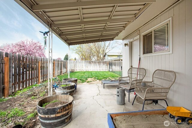 1444 SE Central Ave, College Place, WA 99324 - view of patio / terrace featuring a fenced backyard