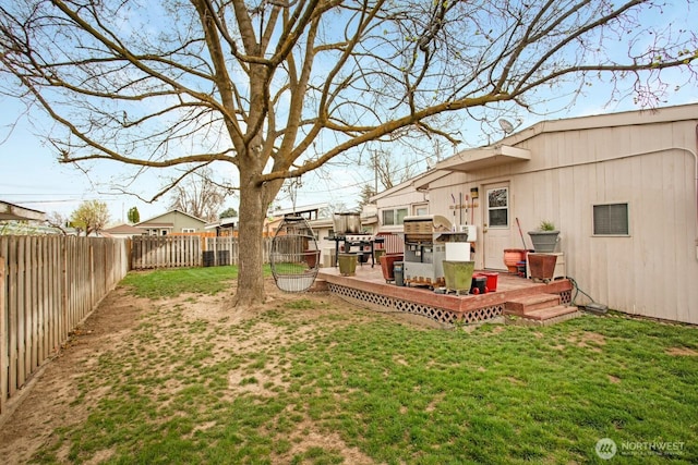 1444 SE Central Ave, College Place, WA 99324 - view of yard featuring a fenced backyard and a deck