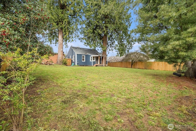 1427 Garrison Ave, Port Orchard, WA 98366 - view of yard featuring a fenced backyard