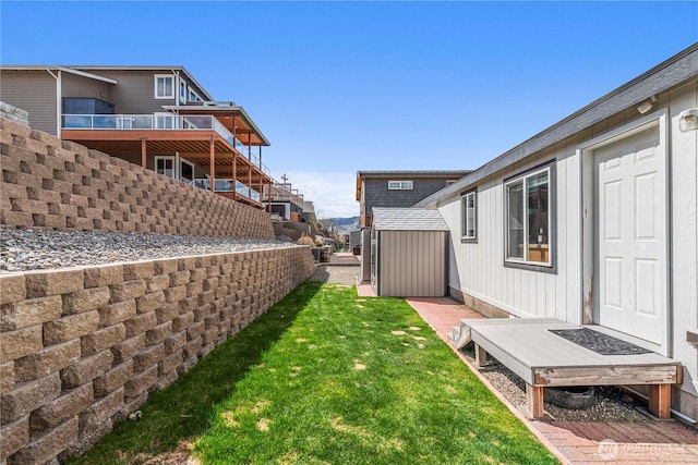 view of yard featuring a wooden deck