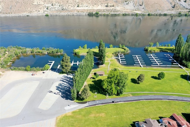 560 W Emerson Dr, Orondo, WA 98843 - aerial view of a nearby body of water