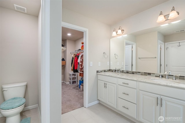 27631 154th Pl SE, Kent, WA 98042 - full bathroom featuring a sink, visible vents, and toilet