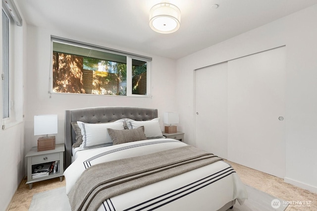 3929 2nd Ave NE, Seattle, WA 98105 - bedroom with carpet floors and a closet