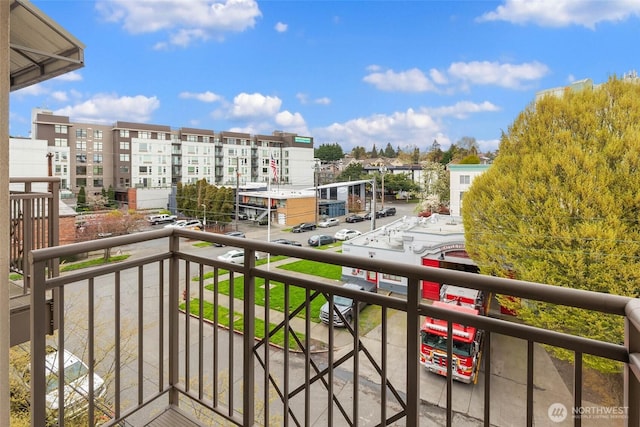 413 NE 70th St Unit 402, Seattle, WA 98115 - view of balcony