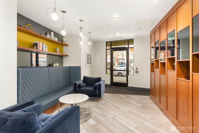 413 NE 70th St Unit 402, Seattle, WA 98115 - view of building lobby